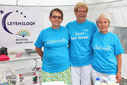 Waternimfen doen mee met Levensloop en helpen Stichting tegen Kanker. Waternimfen doen mee met Levensloop en helpen Stichting tegen Kanker.