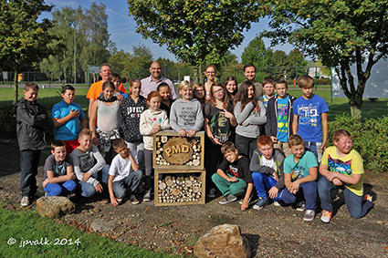 PMD bouwt hotel voor solitaire bijen
