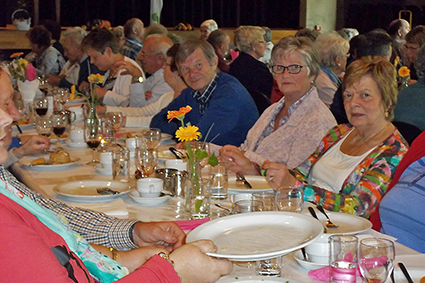 Ontmoetingsfeest ziekenzorg Lutselus-Rooierheide Ontmoetingsfeest ziekenzorg Lutselus-Rooierheide