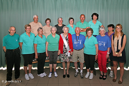 90-Jarige Maria Achten erelid van netbalsenioren