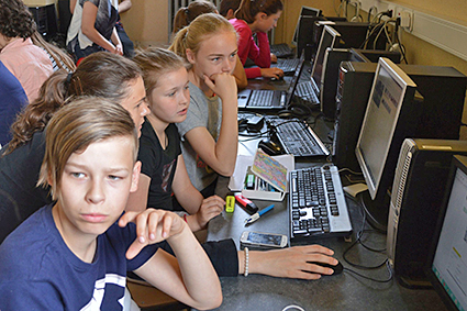 Zesdejaars van Lagere School Paleis maken digitale verhalen Zesdejaars van Lagere School Paleis maken digitale verhalen