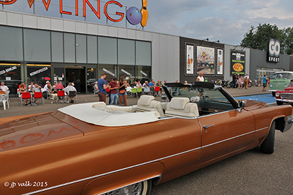Genieten van Cars & Burgers Genieten van Cars & Burgers