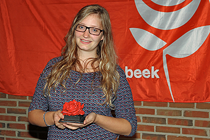 Speelpleinwerking ontvangt Rode Roos 2015