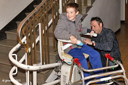 School Paleis neemt traplift in gebruik