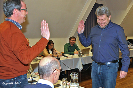 Geert Vertongen legt eed af als gemeenteraadslid