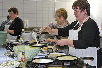 Diepenbeekse Diabetes Vereniging bakt suikervrije pannenkoeken
