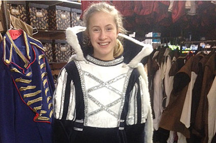 De jeugdraad stelt voor: Jeugdprinses Jada Rogiers