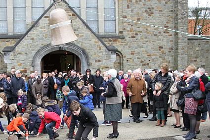 Paasklok dropt haar eitjes op Rooierheide