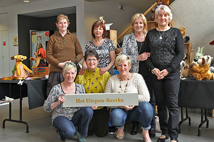 Hobbyclubs stellen handwerk tentoon﻿