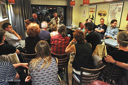 Folkmuziek in Café De Schoverik