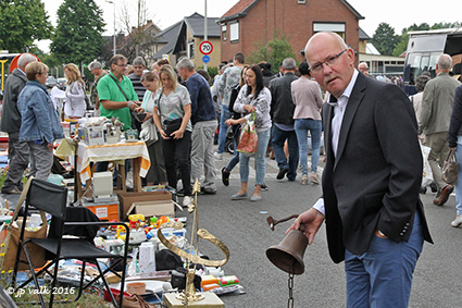 Heikermis met rommelmarkt en Tiroler ambiance .