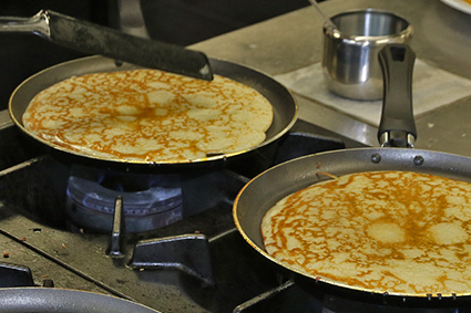 Diadiep bakt suikervrije pannenkoeken