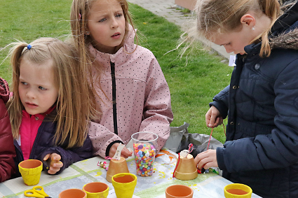 Paasklokjes maken op het zelfmaakfestijn