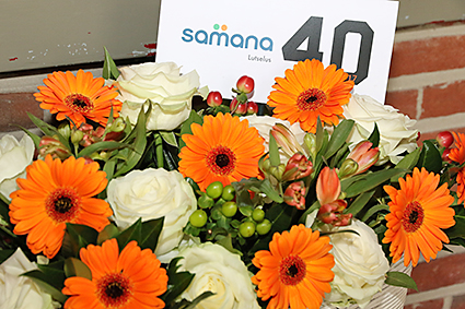 Samana Lutselus blaast 40 kaarsjes uit