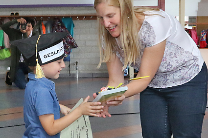 Kleuters Rozendaal behalen diploma