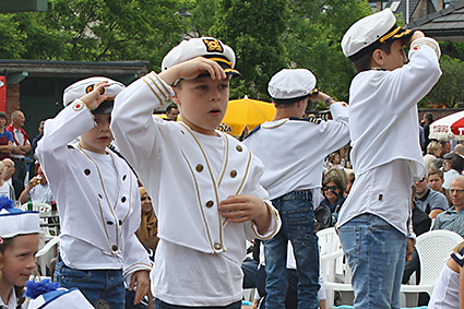 Basisschool Lutselus  tijdens schoolfeest op cruise