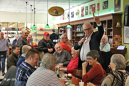 Lachen en zingen met Jos Roofthooft