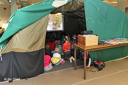 Een Verteltent vol spinnenkoppen