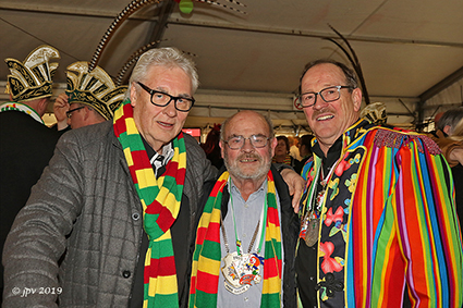 Historisch bezoek op seniorenzitting