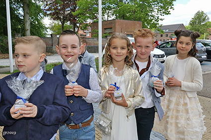 Eerste communie van Paleis, Lutselus en De Loep