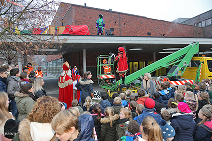 Valschermspringer Piet mist zijn afspraak