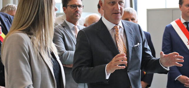 Koning bezoekt UHasselt