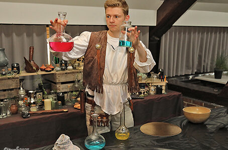 Speelplein De Kei leeft in de Middeleeuwen.