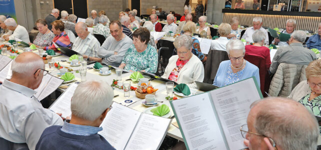75 Plussers genieten van Nazomeren