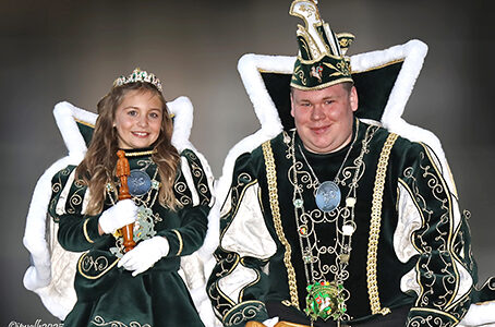 Z.D.H. Prins Giel I en H.D.H. Jeugdprinses Nore I regeren over Diepenbeek